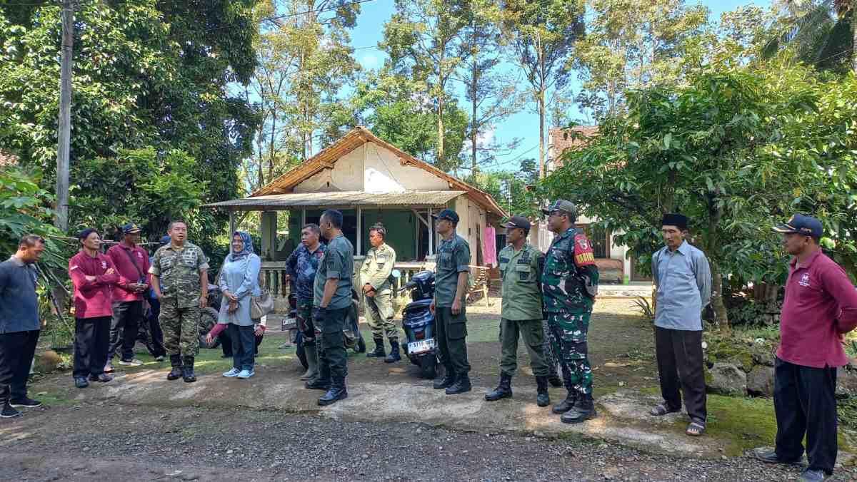 Gerak Cepat Kasdim 0825 Banyuwangi: Tinjau Langsung Lokasi Koperasi Merah Putih di Pelosok Songgon, Tegaskan Sinergi TNI dan Ekonomi Rakyat