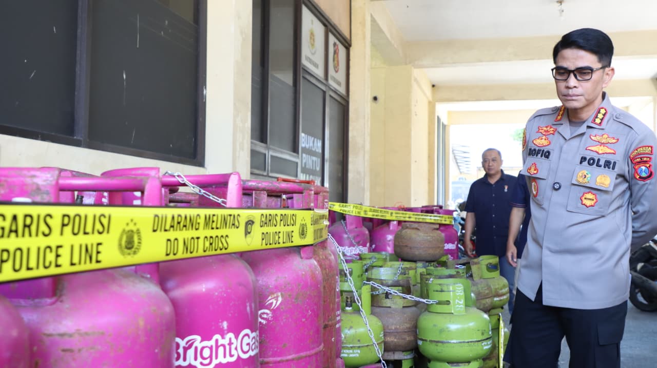 Kelangkaan LPG Terjawab: Polresta Banyuwangi Bongkar Sindikat Pengoplos, Selamatkan Negara dari Kerugian Ratusan Juta