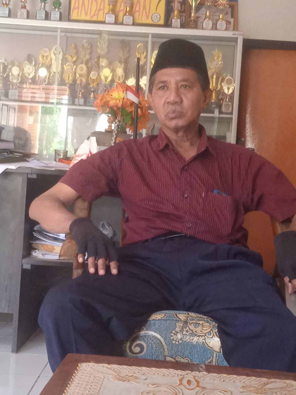 Rehabilitasi Aula SDN 1 Montong Gamang Tertunda: Dana Pokir Sudah Disepakati, Anak-Anak Belum Nikmati Ruang Belajar Nyaman.